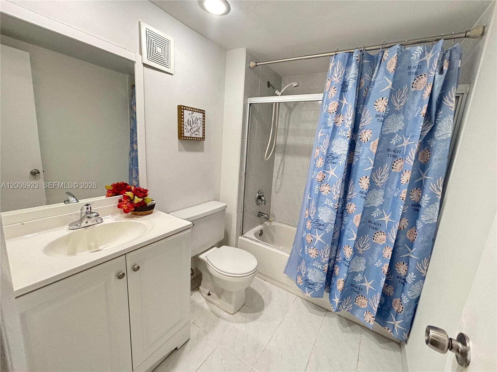 VERSAILLES GARDENS CONDO - Residential