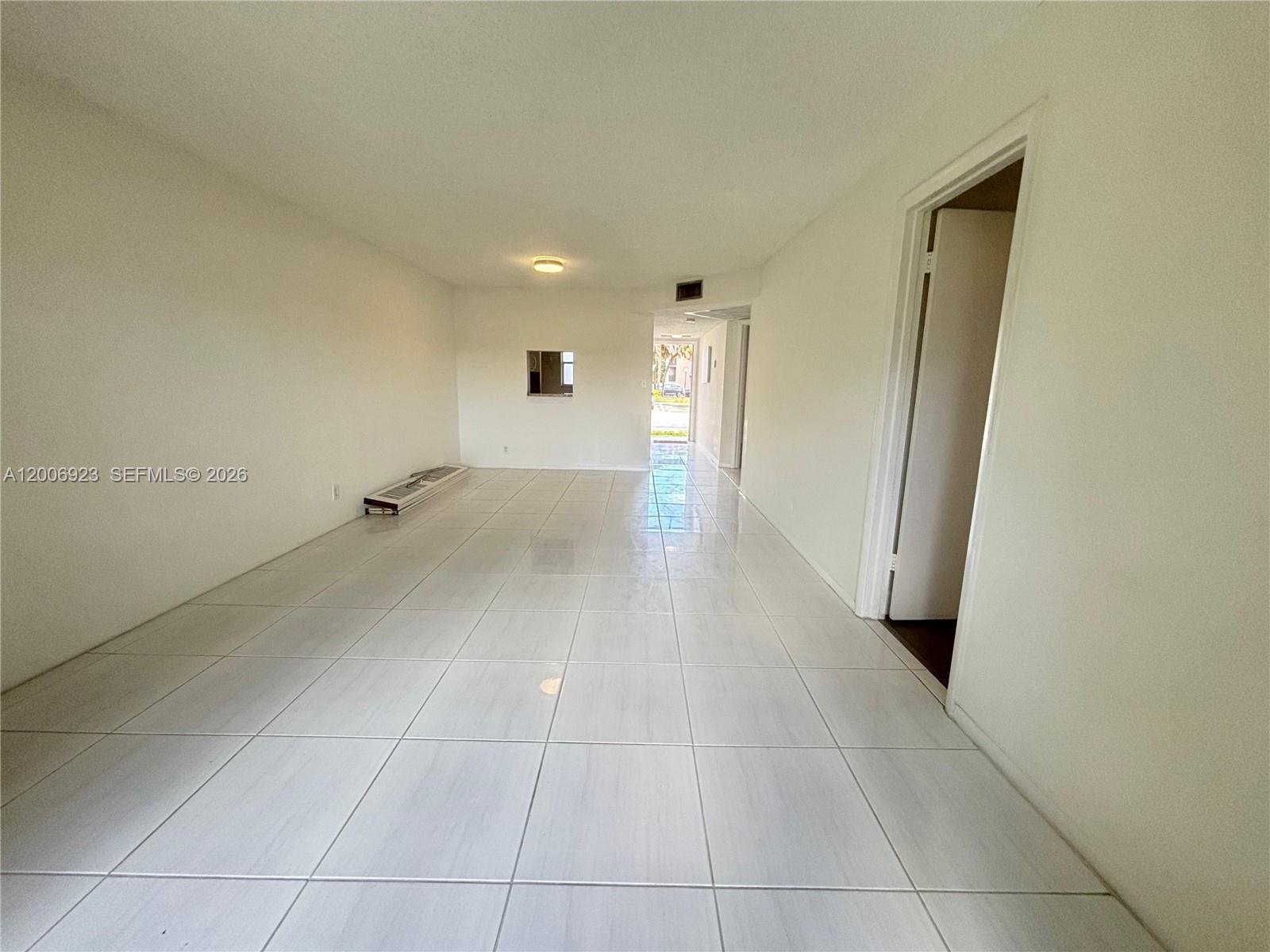 VERSAILLES GARDENS CONDO - Residential