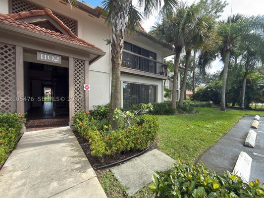 1102 DUNCAN CIR APT 104, PALM BEACH GARDENS, FL 33418 - Image 67f2ca768ba36ba7cf3892a488fdf0e9/132051533
