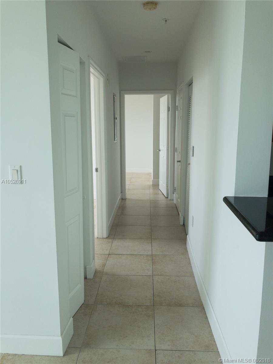 BRICKELL VIEW WEST CONDO - Residential Lease