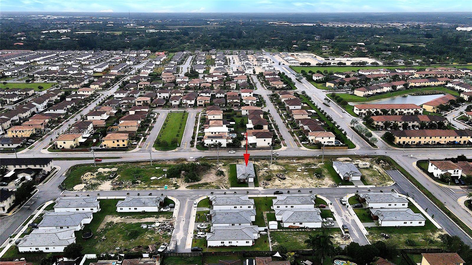 LUXOR HOMES - Residential Lease