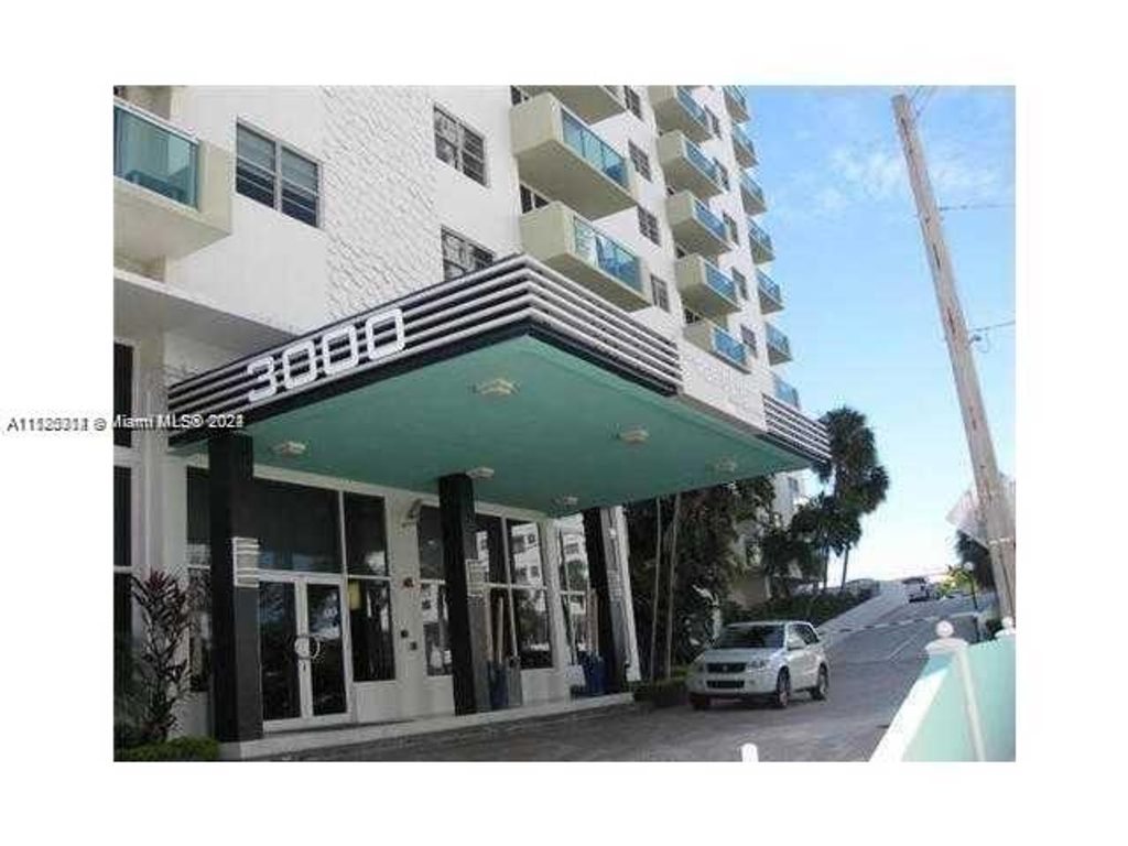 Photo of 3000 S Ocean Dr #410, Hollywood, FL 33019 (MLS # A11525312)
