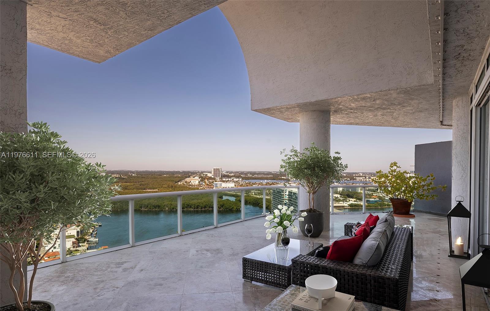 OCEANIA V CONDO - Residential