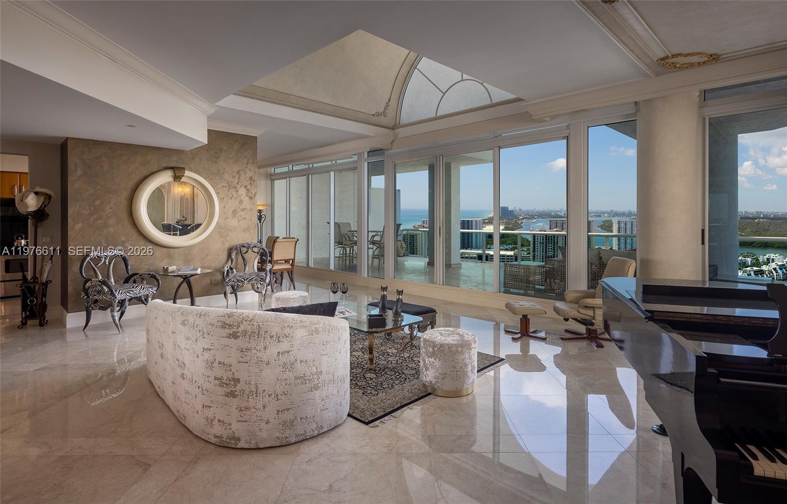 OCEANIA V CONDO - Residential