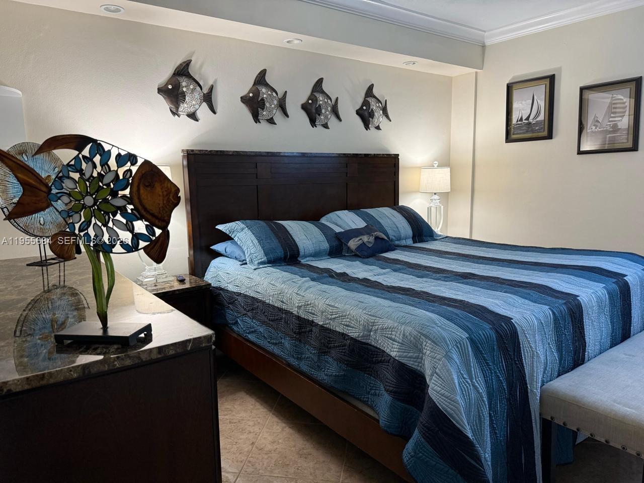 TIDES ON HOLLYWOOD BEACH - Residential