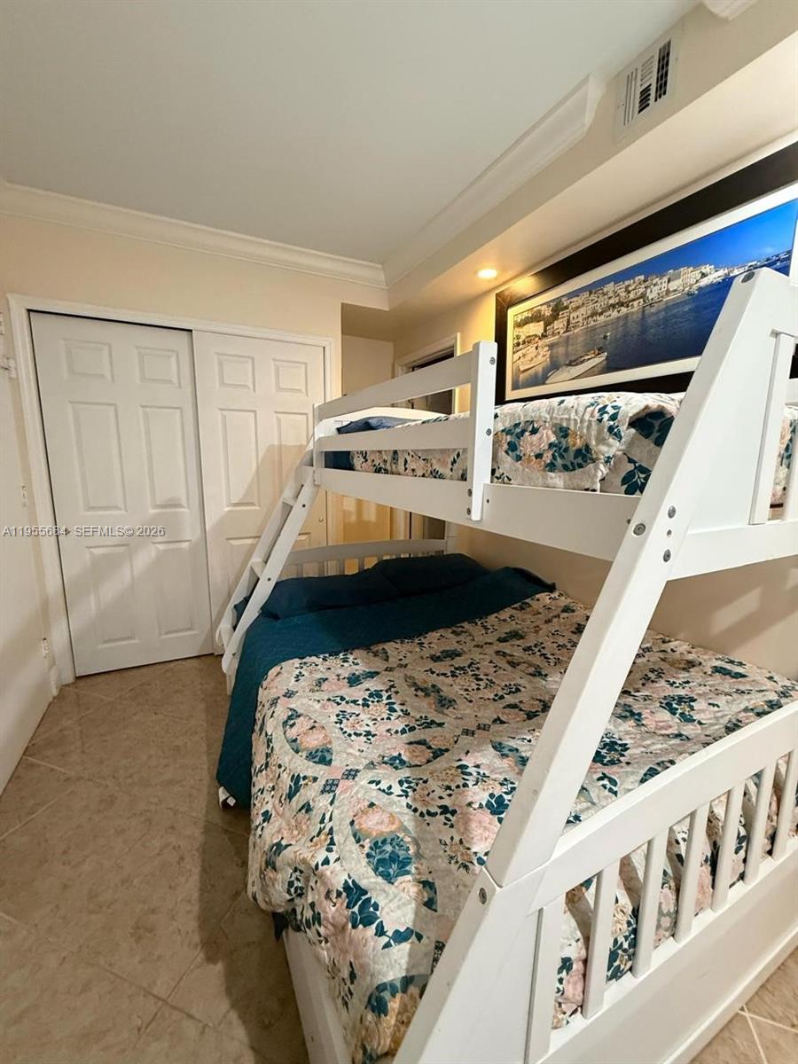 TIDES ON HOLLYWOOD BEACH - Residential