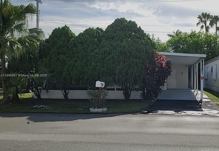 371 NW 135th Way