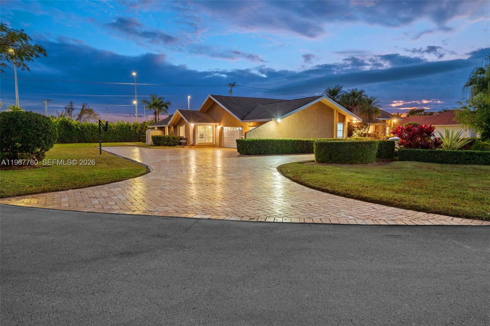 REPLAT PORT OF CAPE CUTLE - Residential