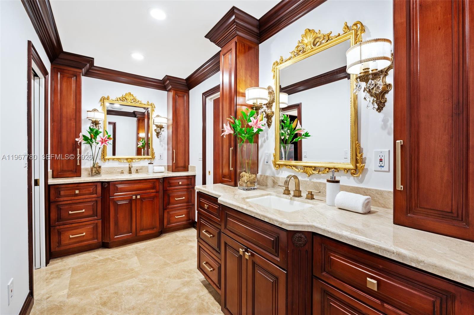 REPLAT PORT OF CAPE CUTLE - Residential