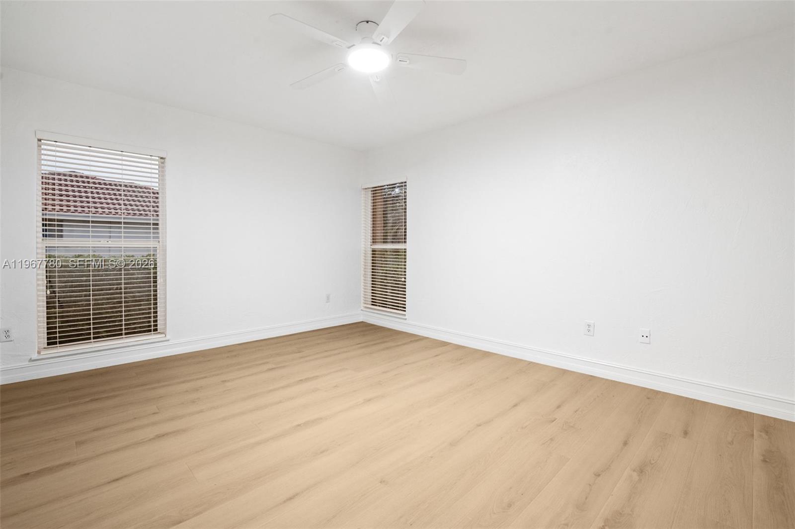 REPLAT PORT OF CAPE CUTLE - Residential