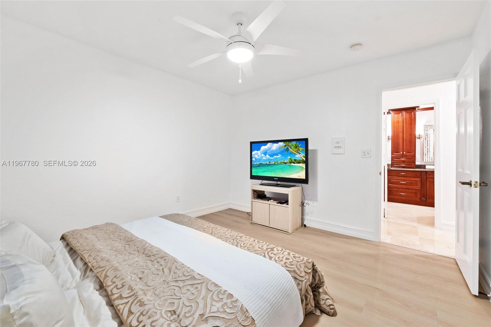 REPLAT PORT OF CAPE CUTLE - Residential