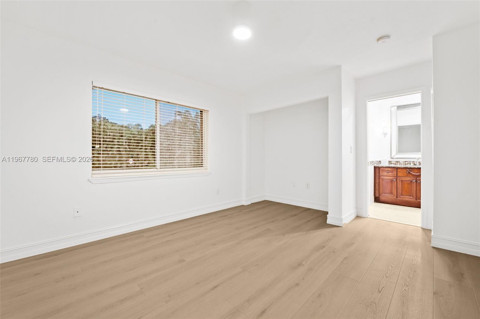 REPLAT PORT OF CAPE CUTLE - Residential