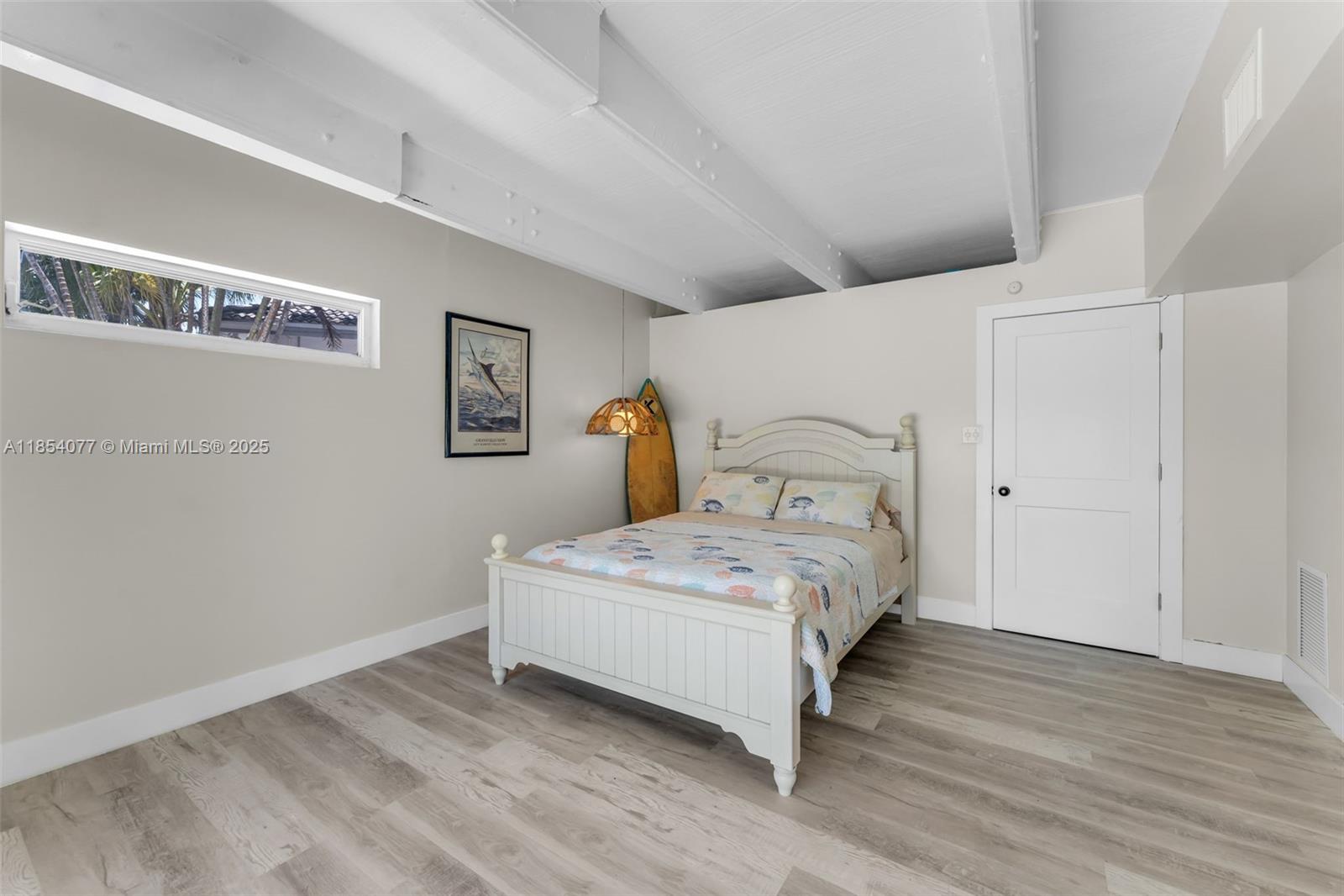 TWIN OAKS - Residential