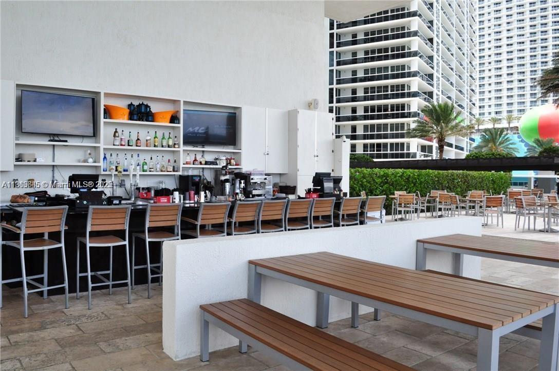 BEACH CLUB TWO CONDO - Residential Lease