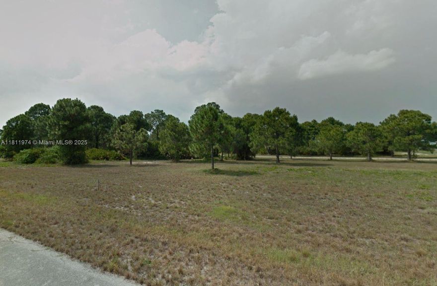 Prime Vacant Residential Lot in Rotonda Sands, Placida, FL!  
Discover the perfect opportunity to build your dream home in the peaceful and sought-after community of Rotonda Sands. This spacious vacant lot offers a blank canvas for your vision, with easy access to stunning Gulf beaches, world-class fishing, boating, and golf courses. Surrounded by nature and located just minutes from Boca Grande, this property is ideal for those seeking tranquility while remaining close to shopping, dining, and entertainment. **Public water and sewer available. Don't miss your chance to invest in this growing area—secure your slice of paradise today!