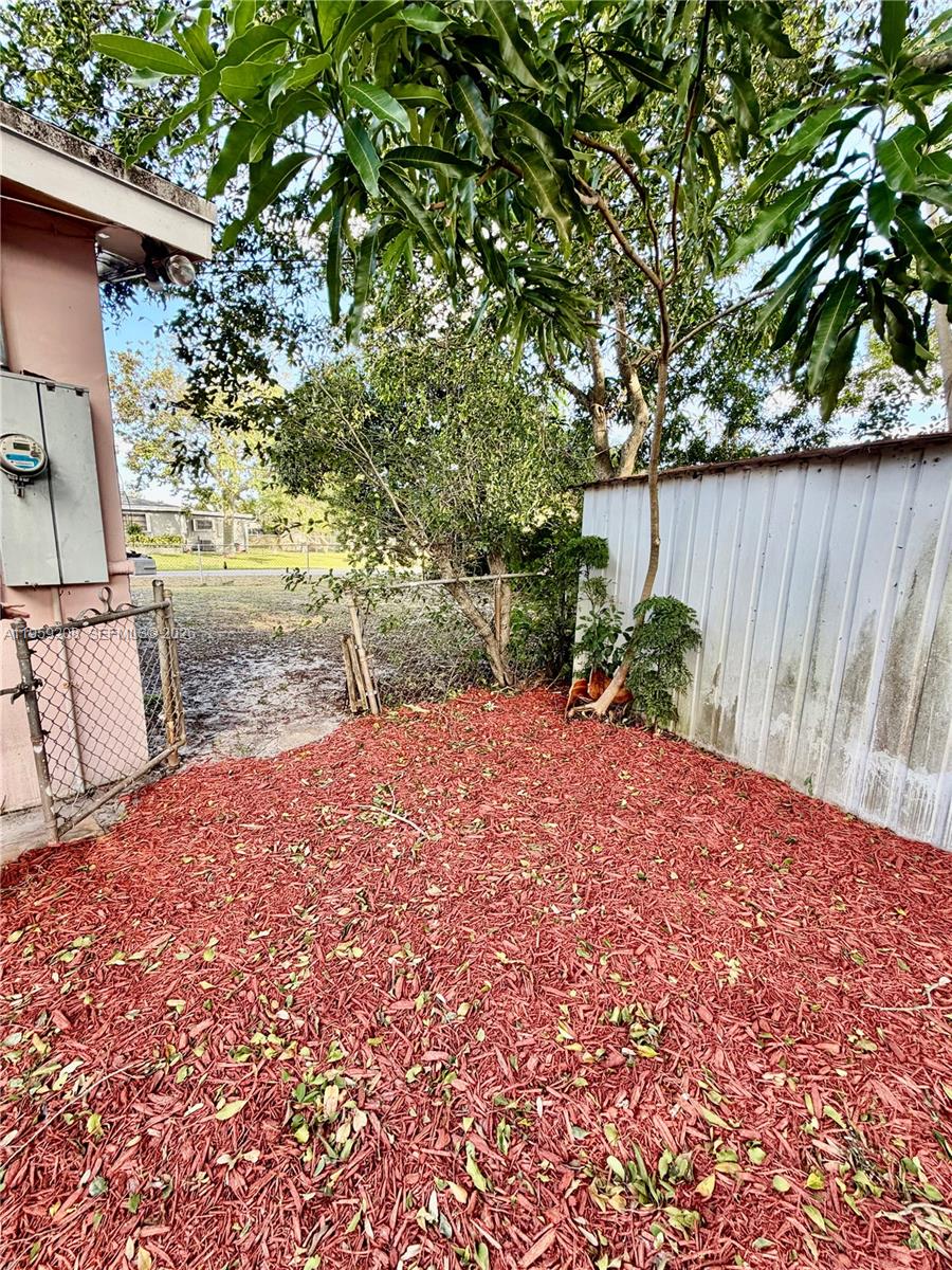 NORTH ANDREWS GARDENS FIR - Residential