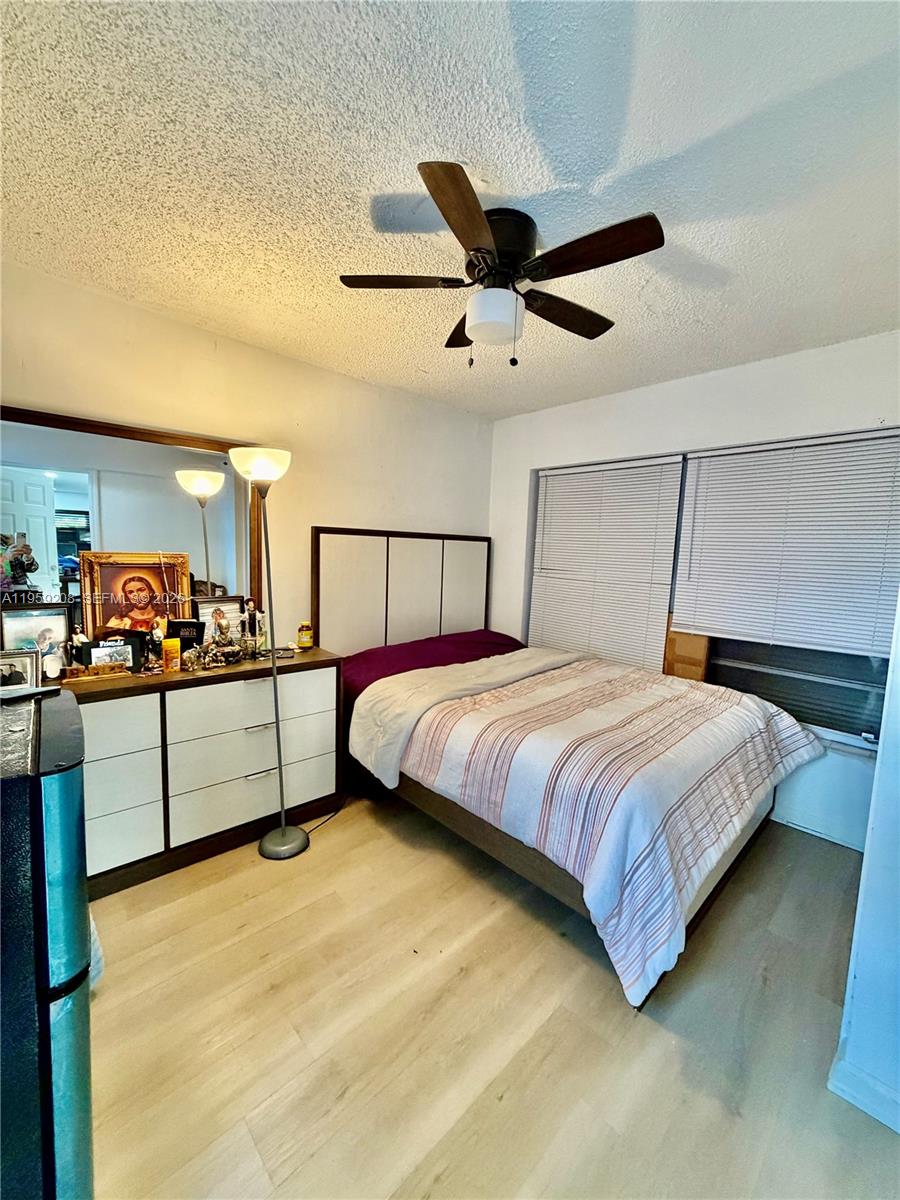 NORTH ANDREWS GARDENS FIR - Residential