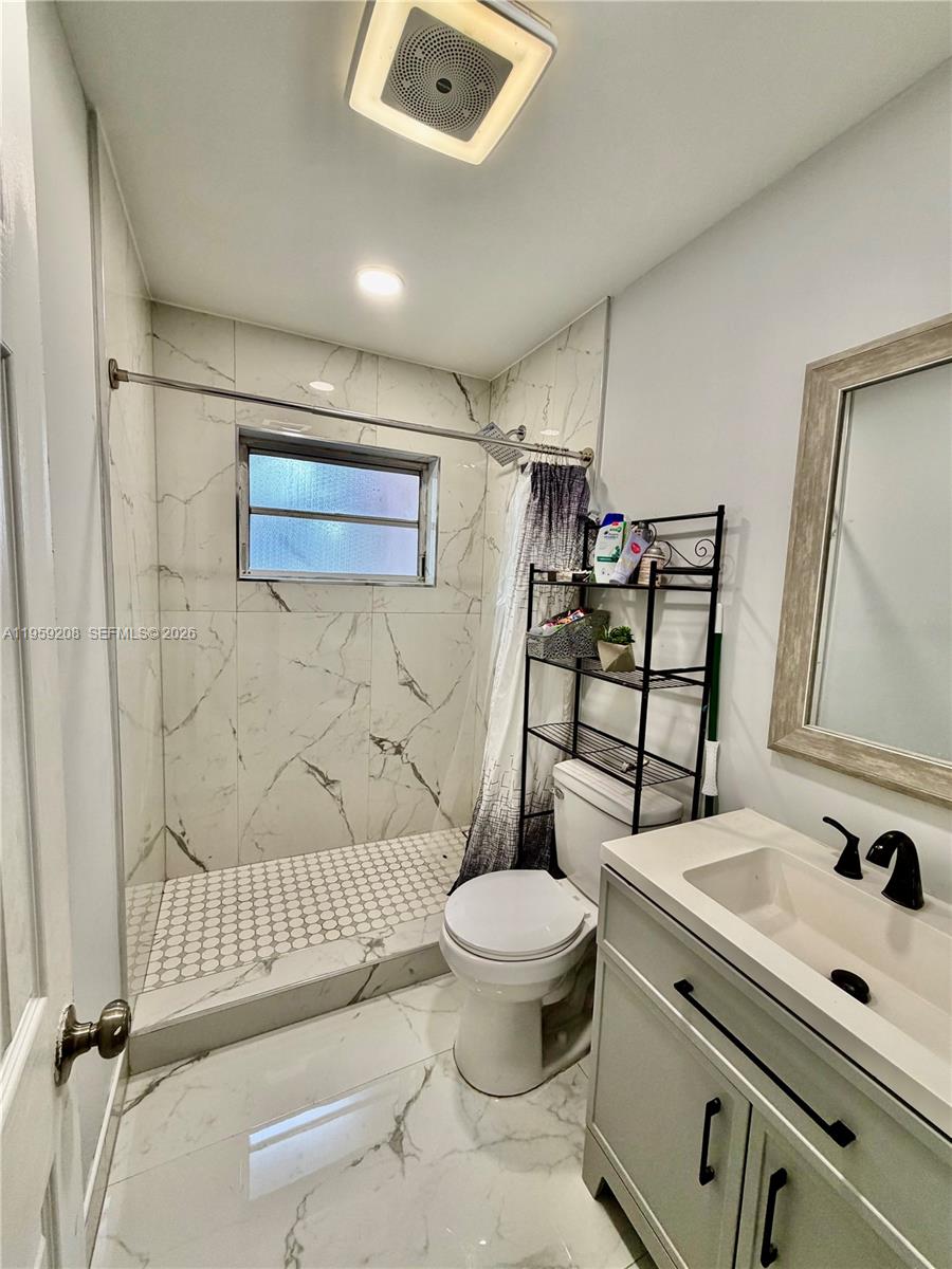 NORTH ANDREWS GARDENS FIR - Residential