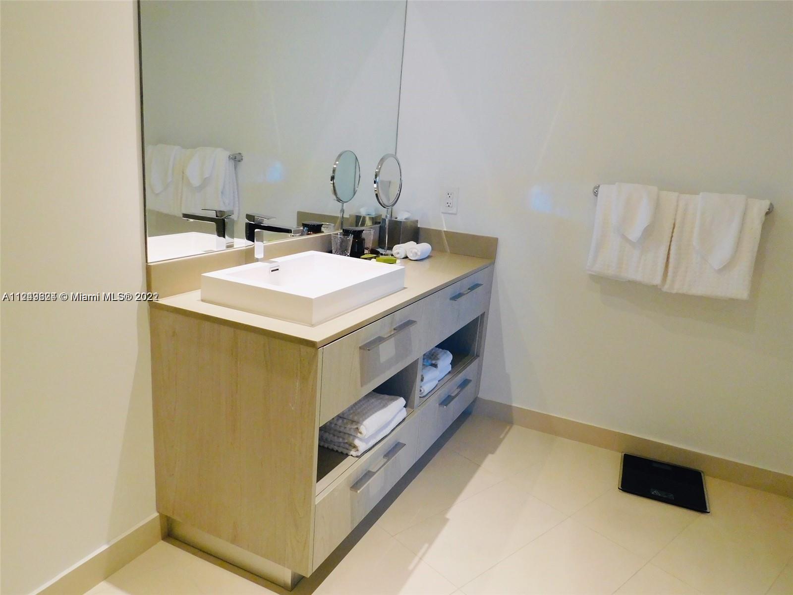 4111 SOUTH OCEAN DRIVE CO - Residential Lease