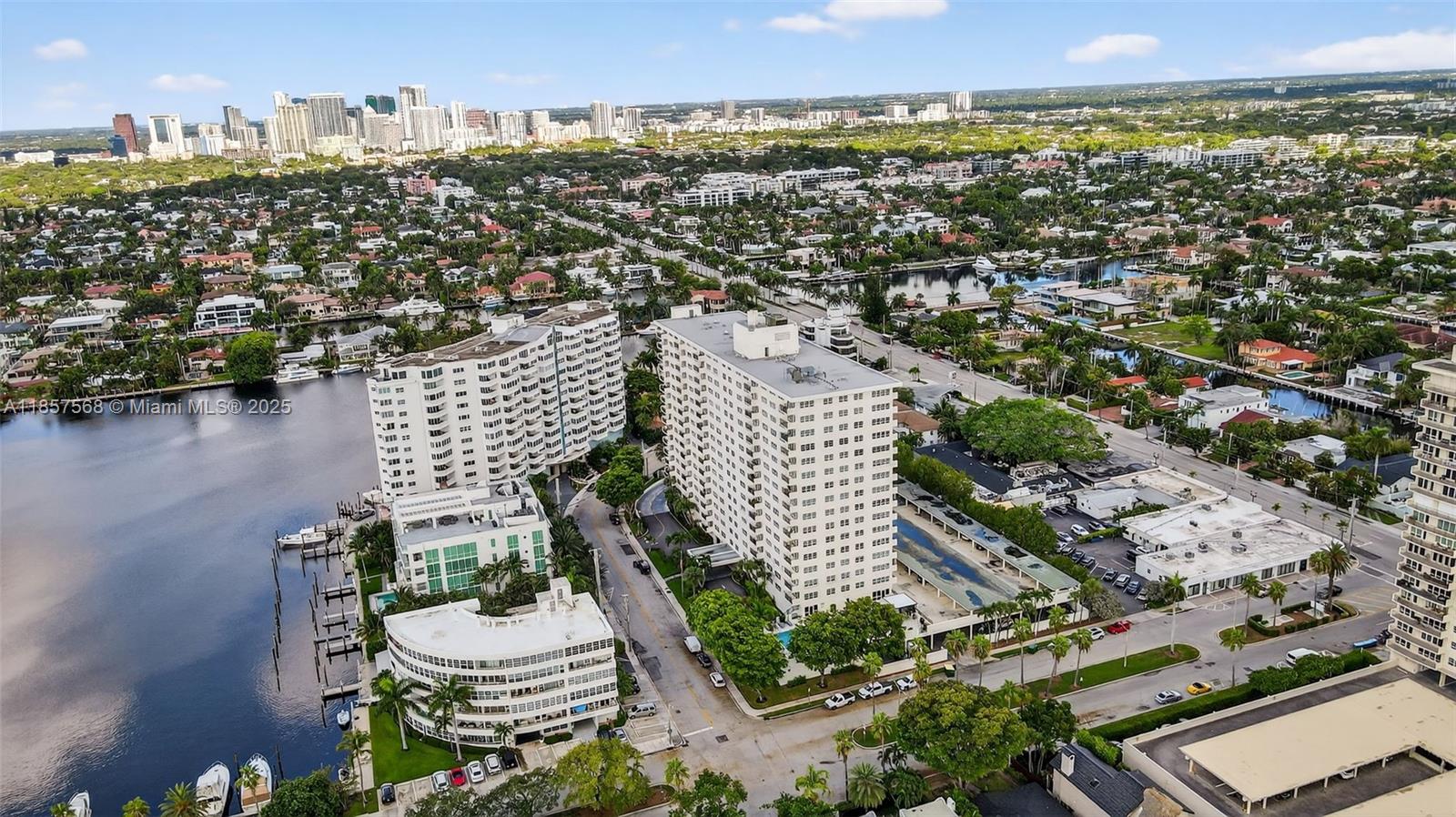 340 Sunset Dr 1601