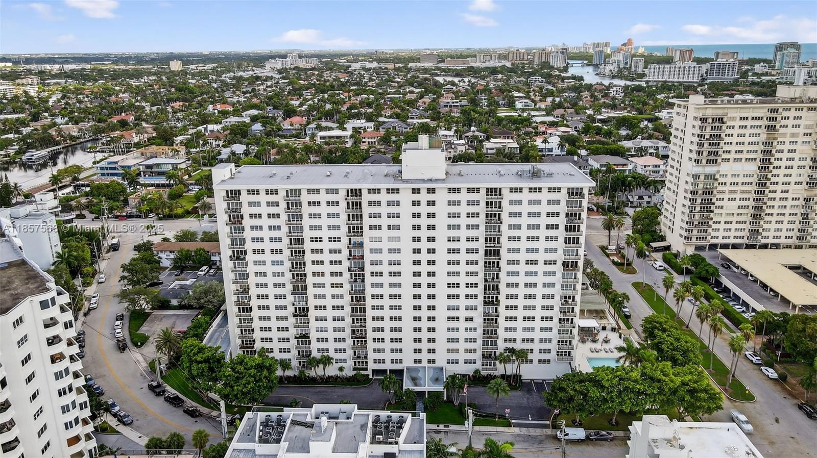 340 Sunset Dr 1601