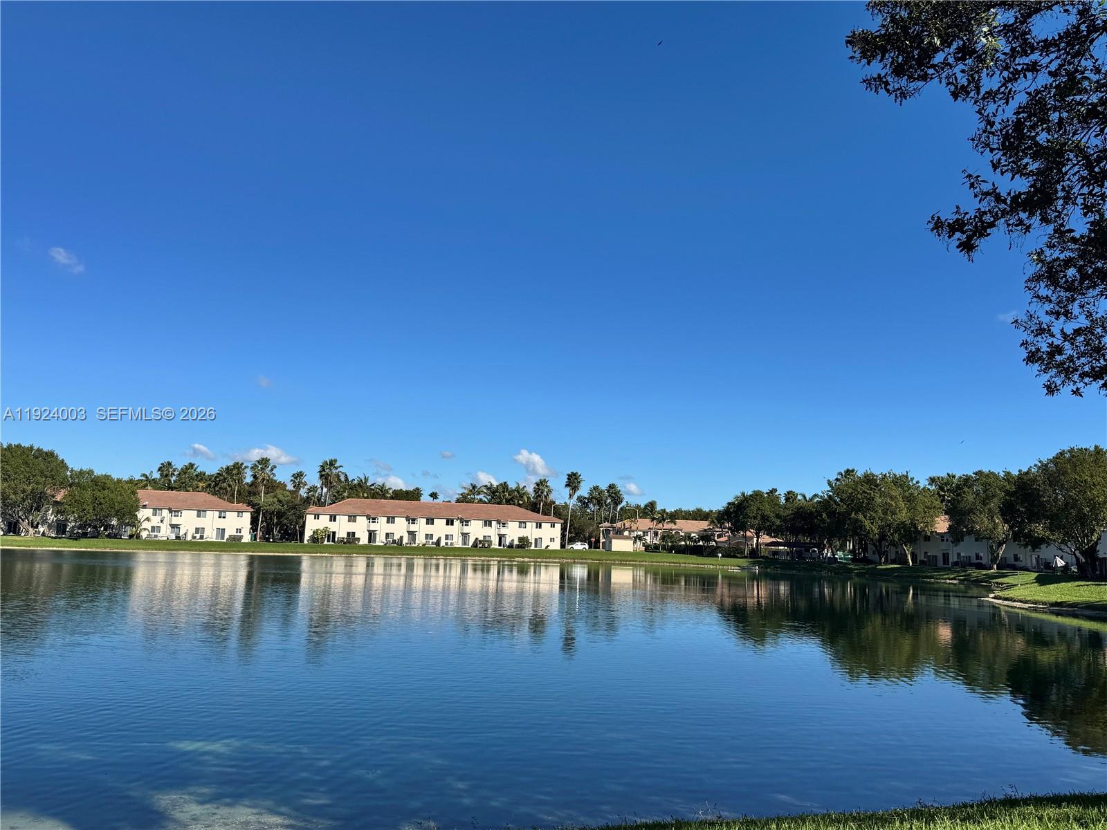 VENETIA GARDENS SOUTH CON - Residential