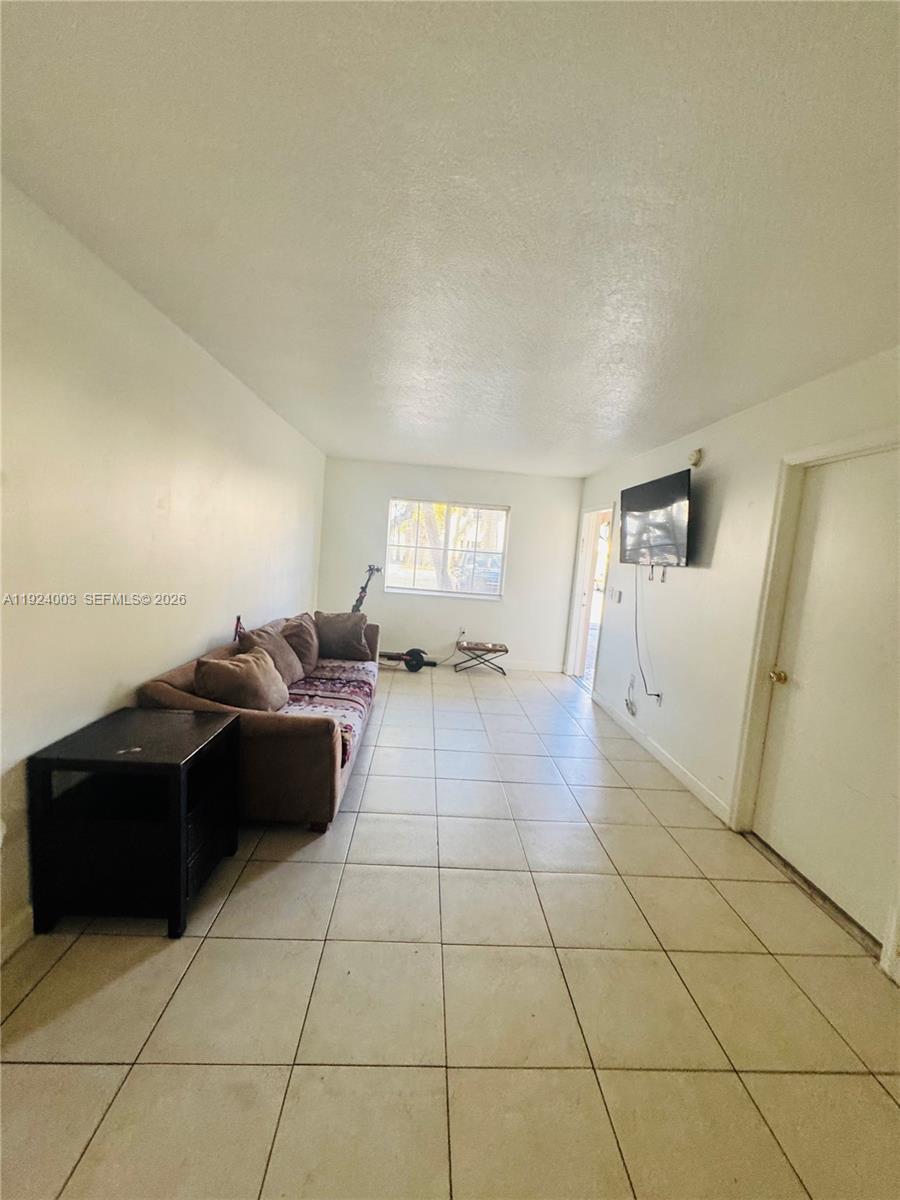 VENETIA GARDENS SOUTH CON - Residential