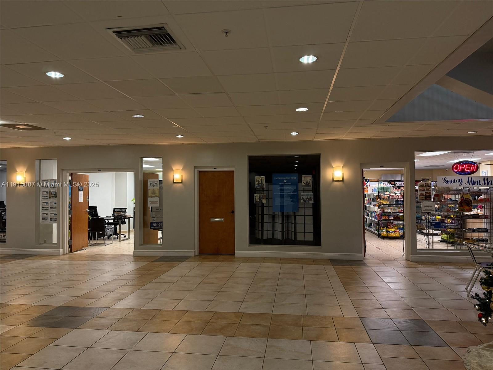 WAVE CONDO - Residential