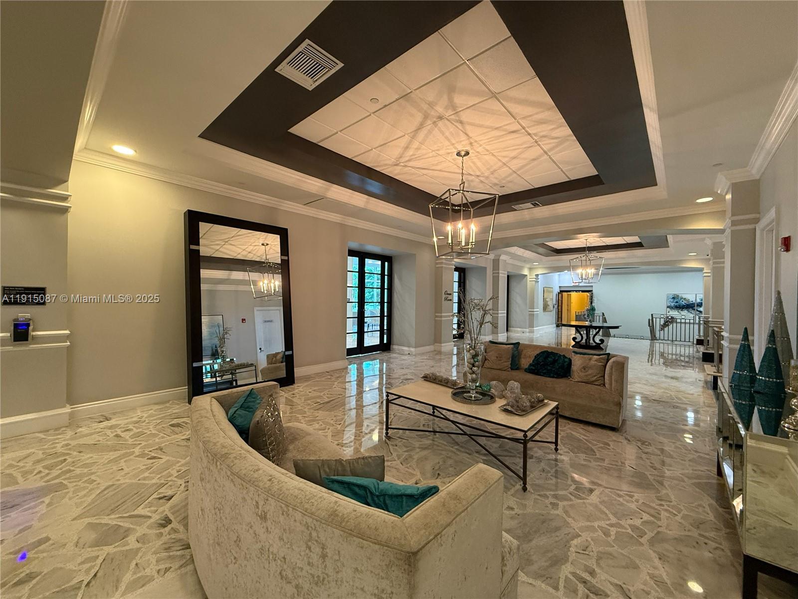 WAVE CONDO - Residential