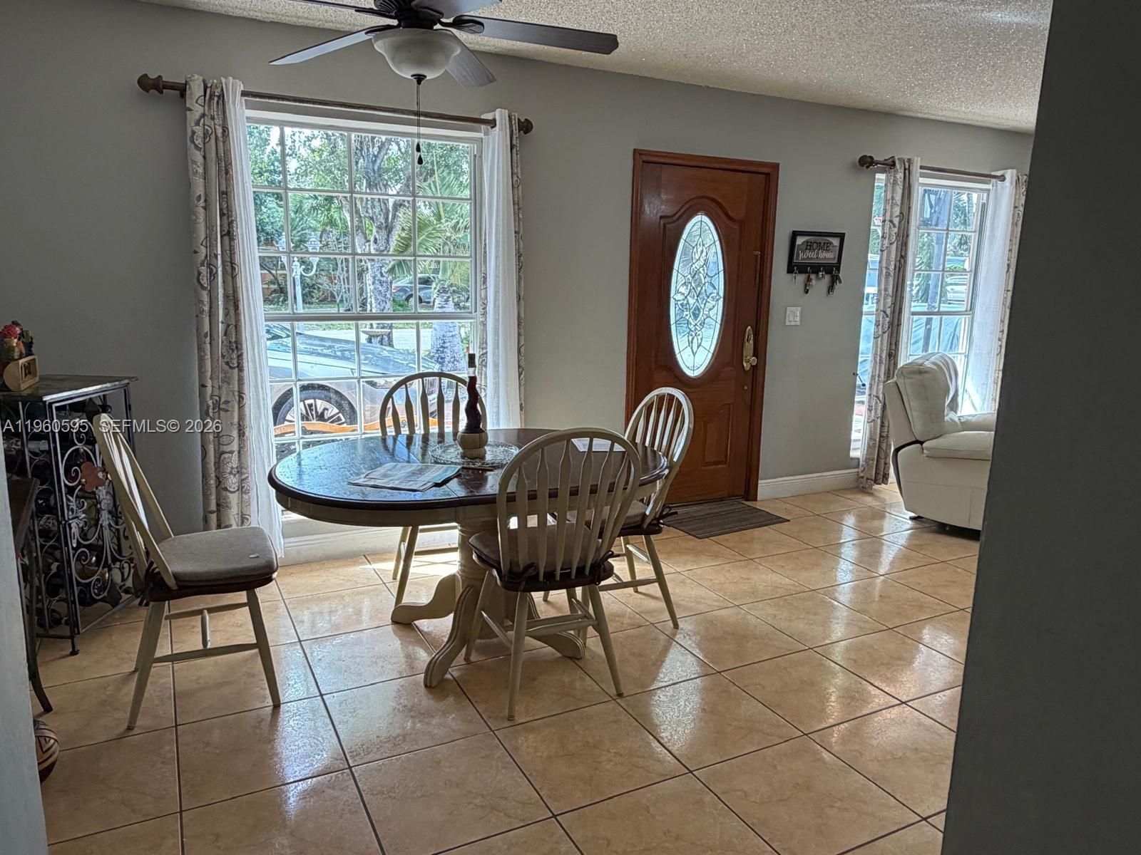 PALM SPRINGS ESTS 9TH ADD - Residential