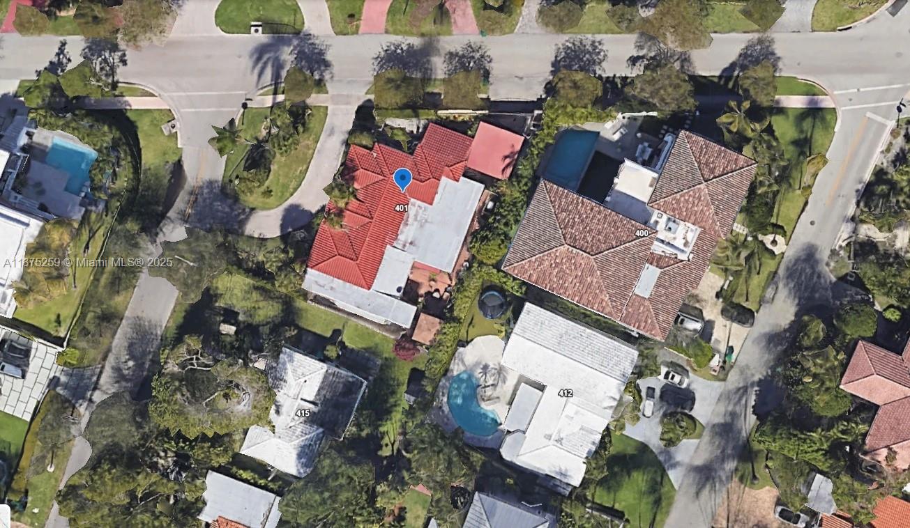 TROPICAL ISLE HOMES SUB 1 - Residential