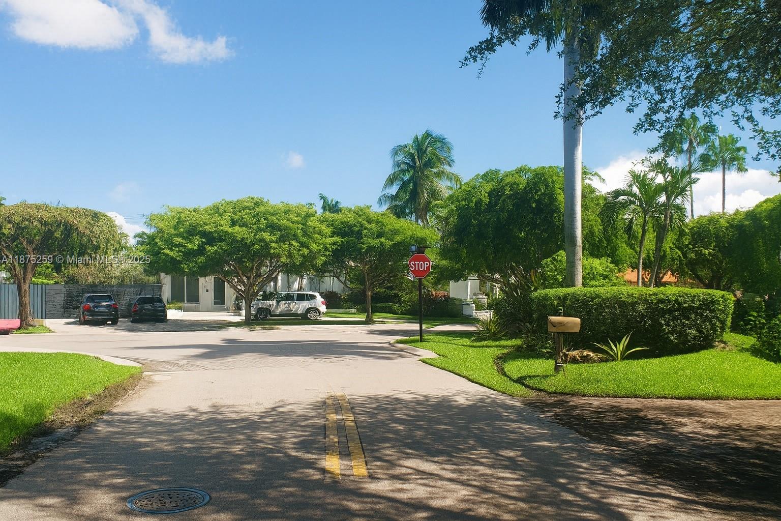 TROPICAL ISLE HOMES SUB 1 - Residential