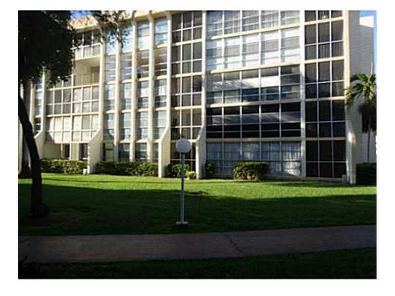 Nice first floor unit with garden view. Unit includes ceramic floors, designer painted walls and re-modeled kitchen and bath. Walk-in closet in bedroom. Large closet in entrance for storage or pantry use. Located in tranquil Three Islands and within walk ing distance to Walmart, Publix and Winn Dixie. Close to beach and Aventura Mall.