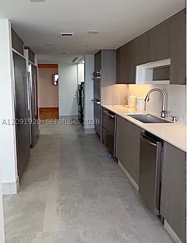 3 Grove Isle Dr C801-C802