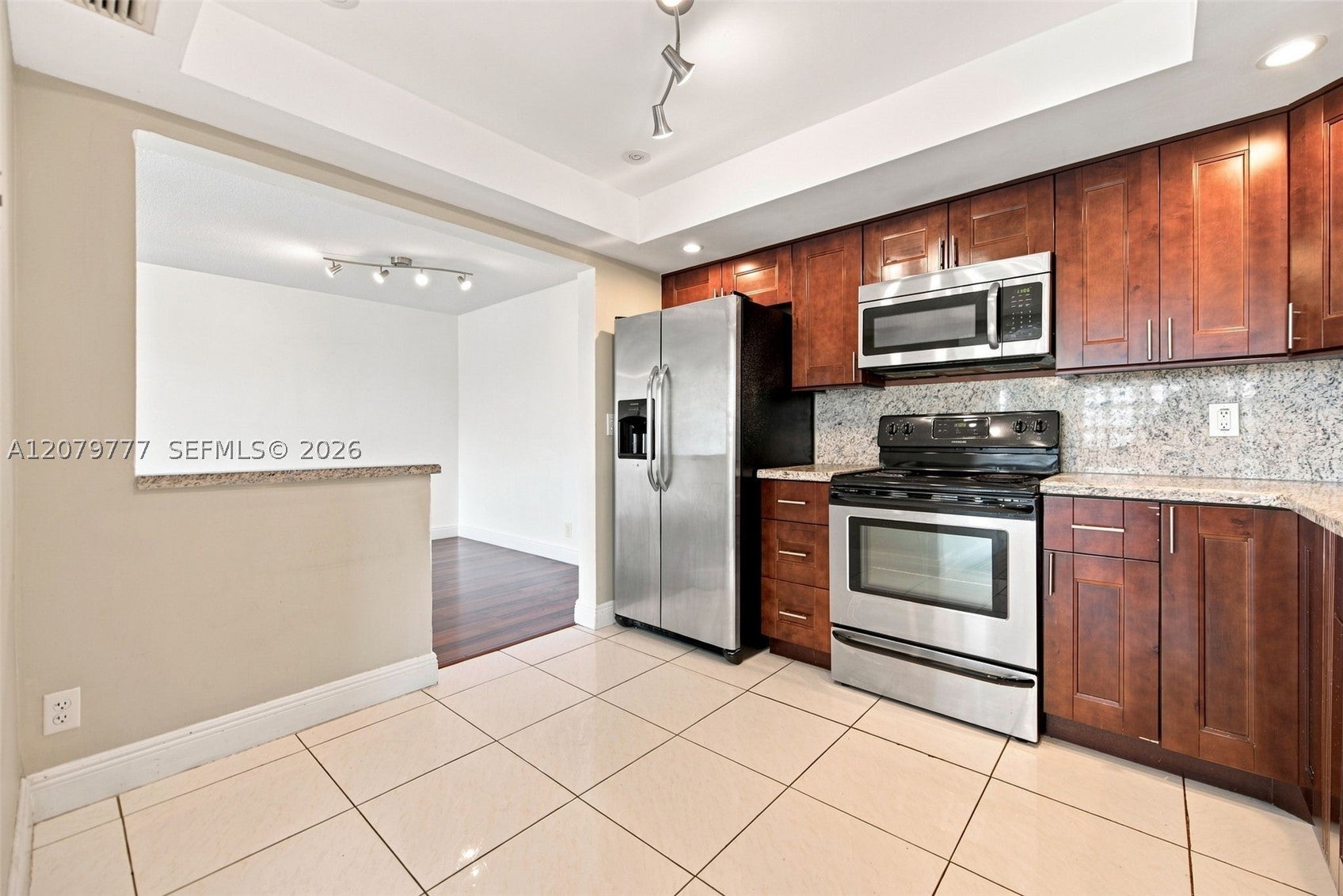 200 NE 12th Ave 1D