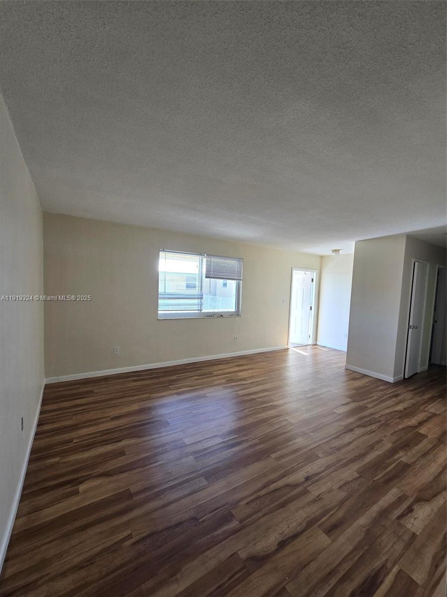 BOULEVARD HEIGHTS SEC 8 - Residential Lease