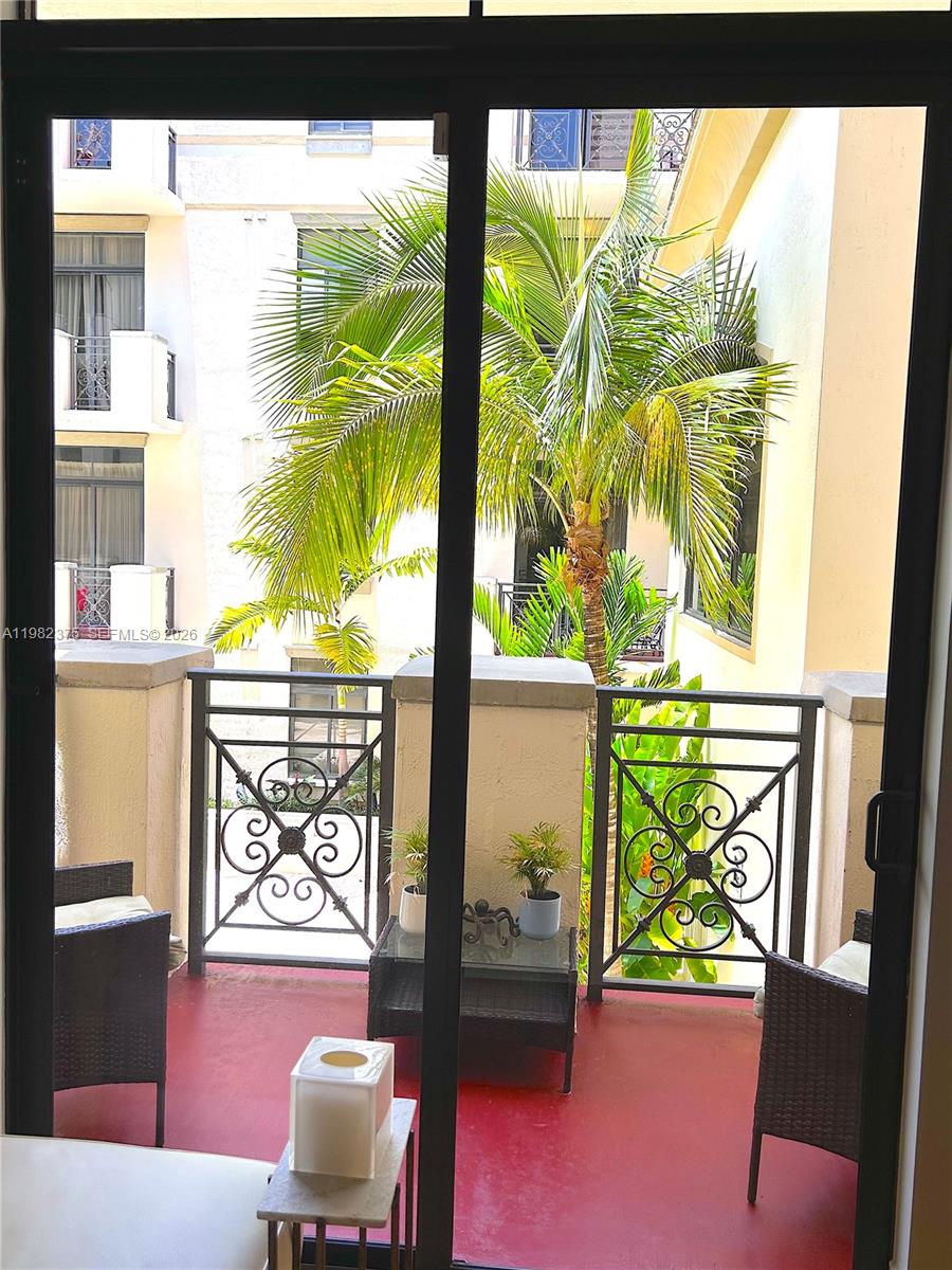 THE PONCE TOWER CONDO - Residential Lease