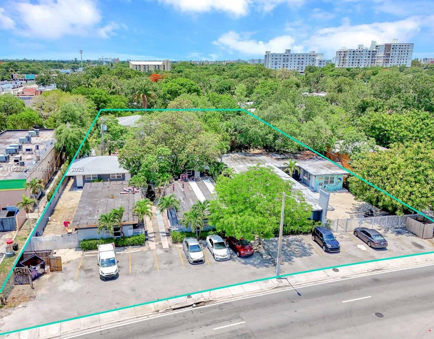MIAMI AVE SUB - Residential Income