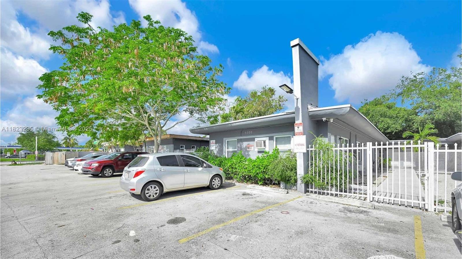 MIAMI AVE SUB - Residential Income
