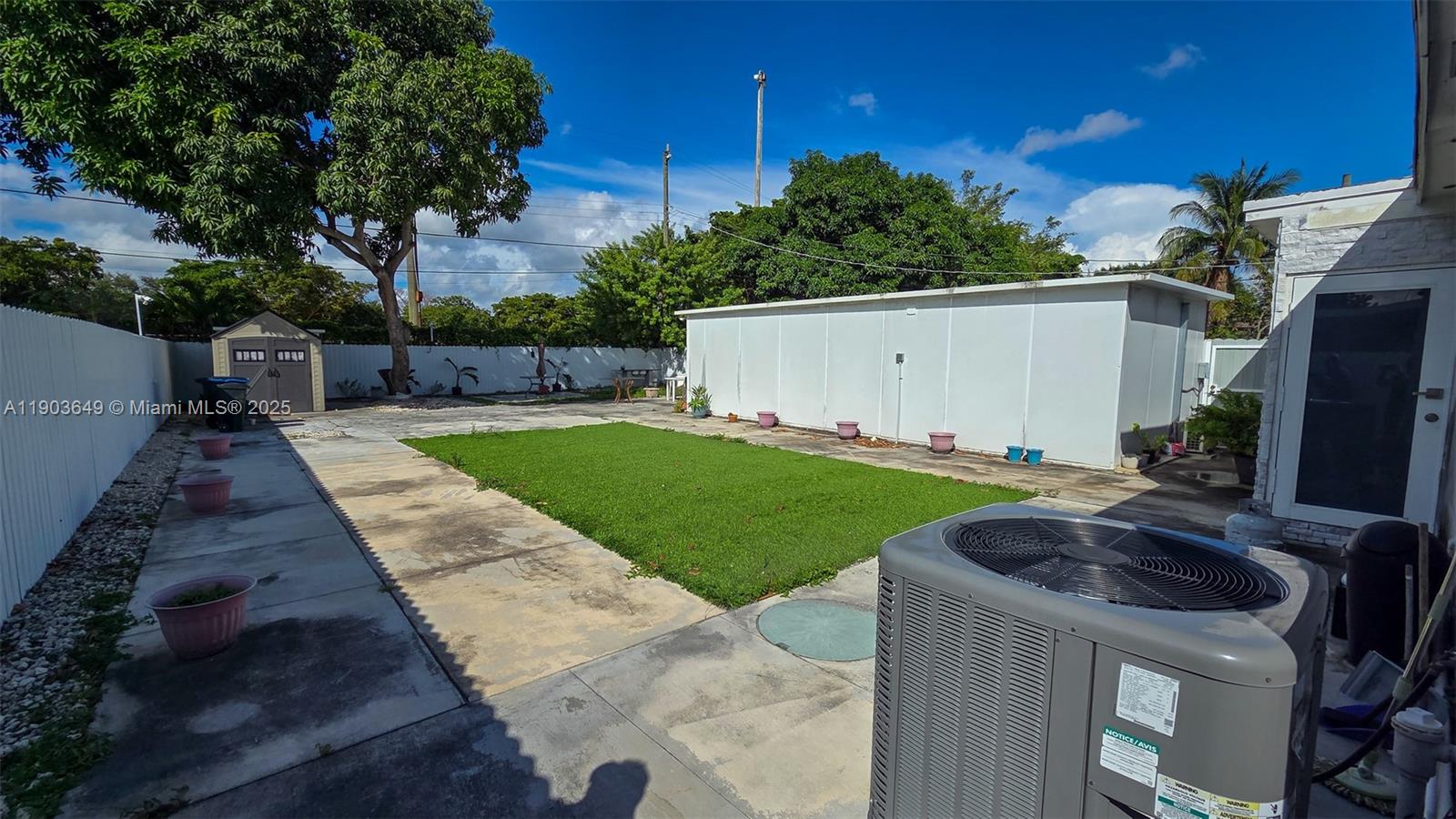 GLADYS PARK - Residential
