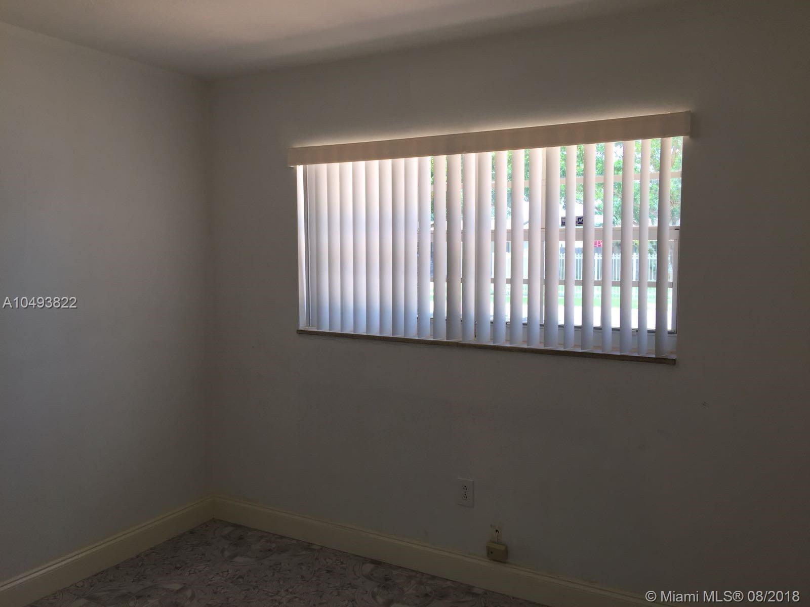 CAROL CITY 3RD ADDN - Residential