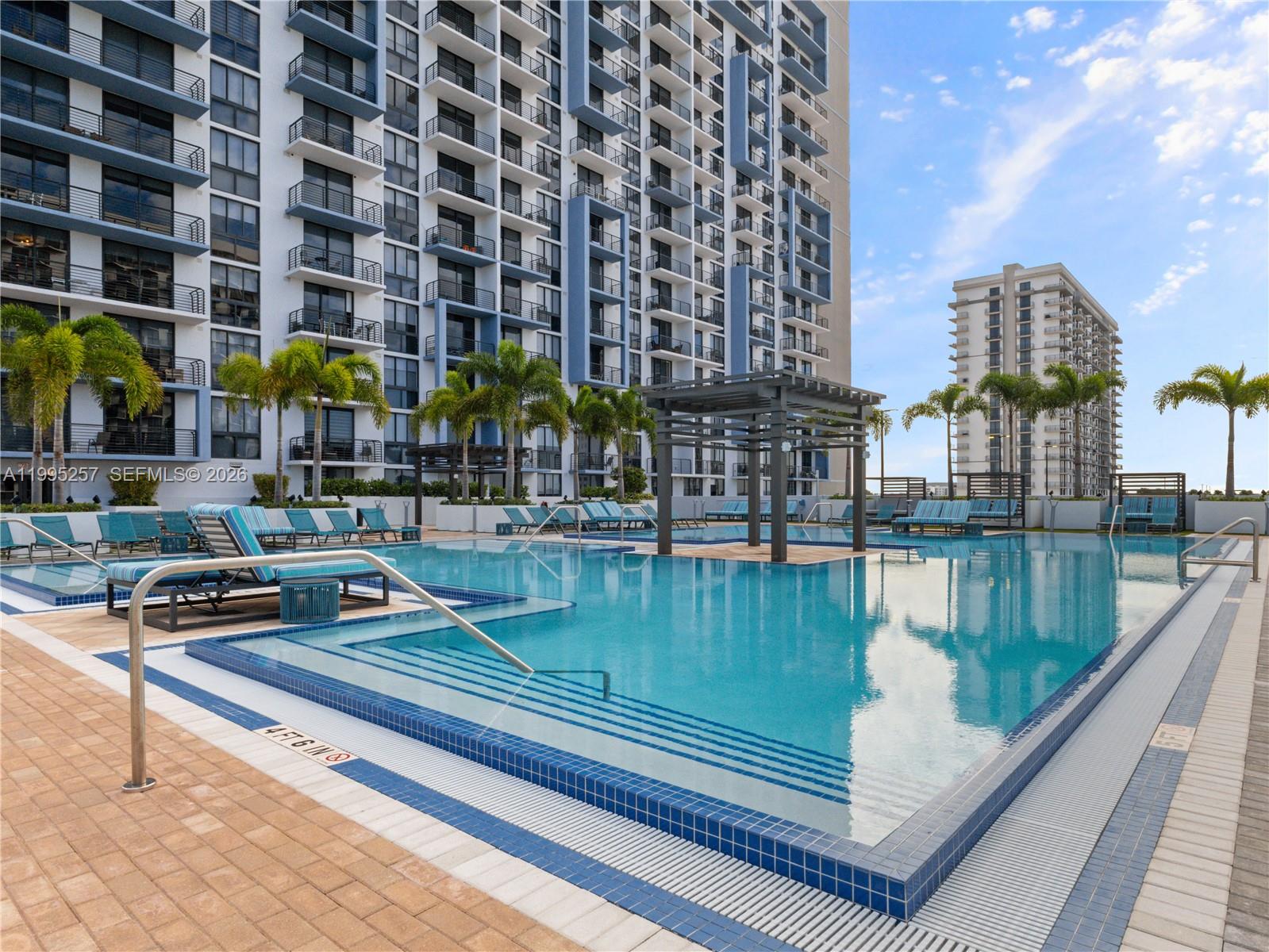 5350 PARK CONDO - Residential