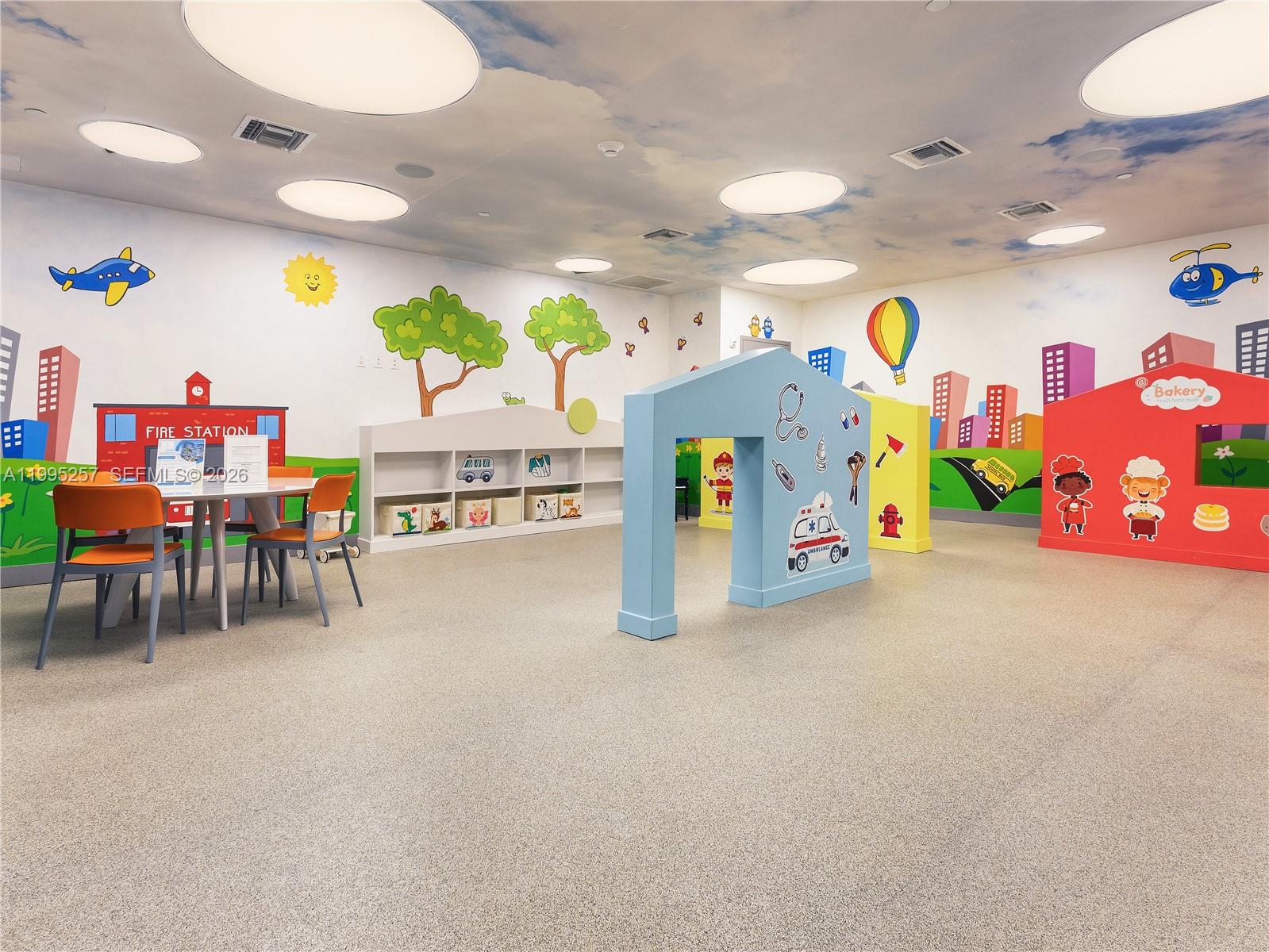 5350 PARK CONDO - Residential