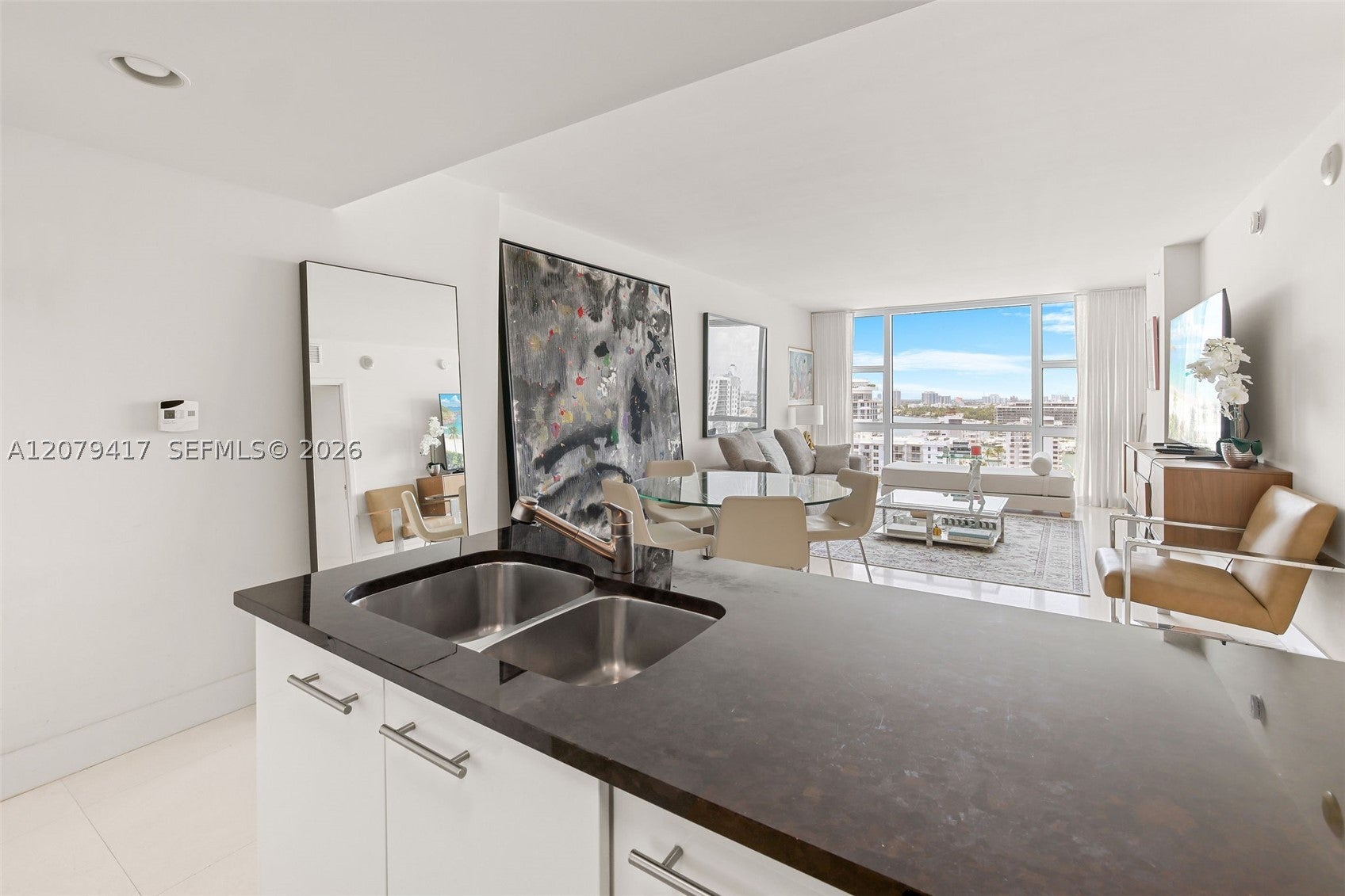 6801 Collins Ave 1401