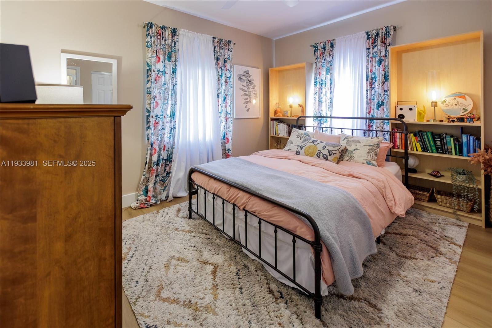 STEPHEN MANOR - Residential