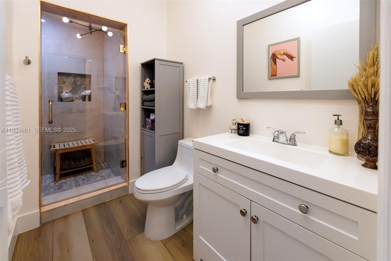 STEPHEN MANOR - Residential