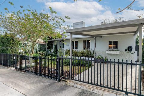 734 NW 75th St Miami FL 33150