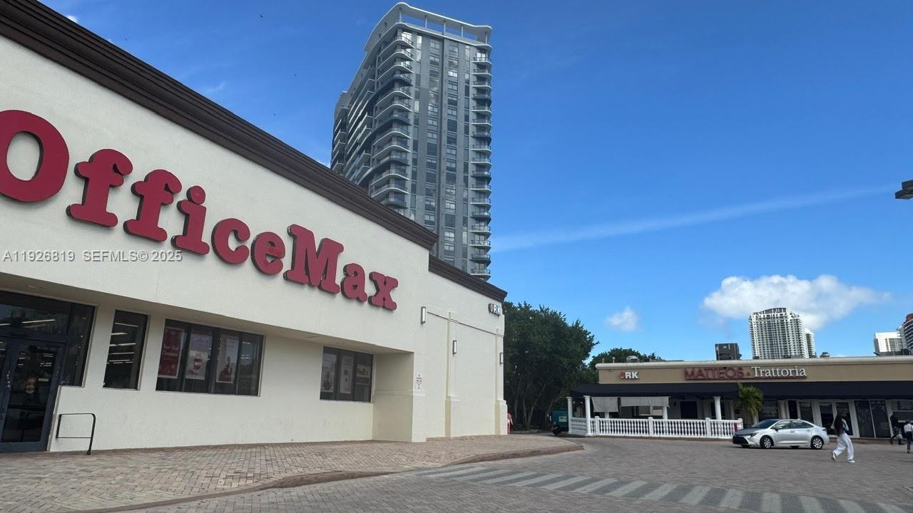 APRIL MIST CONDO - Residential