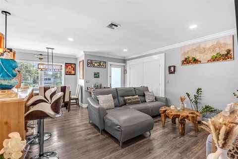 Tiny photo for 255 NE 41st Ct, Deerfield Beach, FL 33064 (MLS # A12027762)