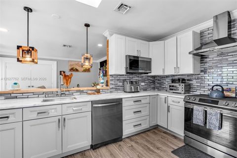 Tiny photo for 255 NE 41st Ct, Deerfield Beach, FL 33064 (MLS # A12027762)